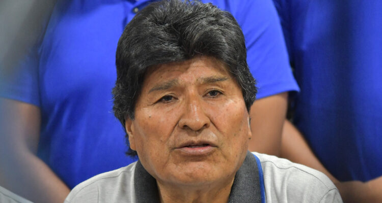 Policía reporta como desaparecida a joven presuntamente abusada por Evo Morales