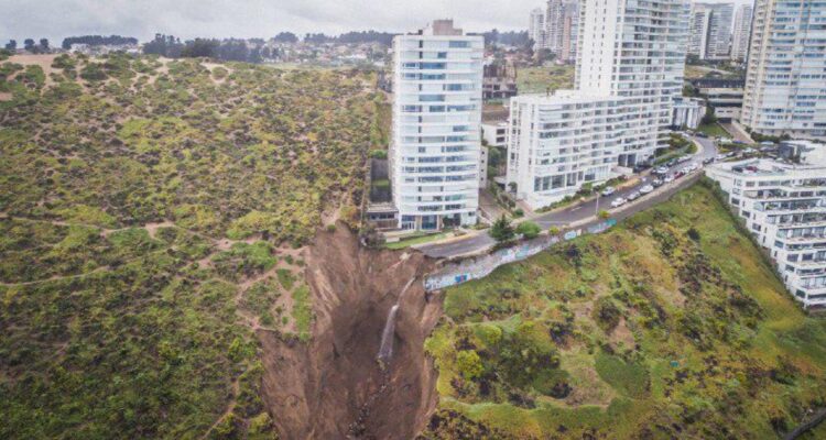 Postergan permisos de edificación en campo dunar de Viña del Mar