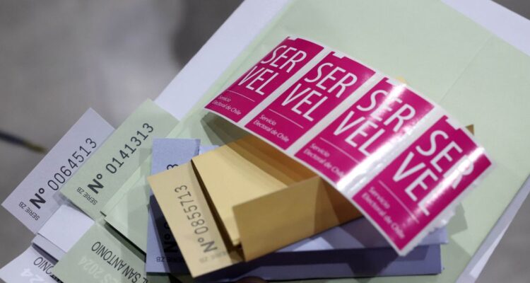 Dónde ver revisar todos los resultados oficiales y ganadores de las elecciones concejales, gobernadores, alcaldes, cores, votos y porcentaje.