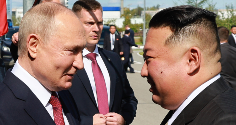 Vladimir Putin y Kim Jong-un en septiembre de 2023