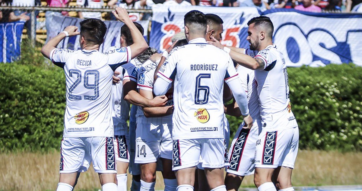 Melipilla venció a Lautaro de Buin y terminó líder de la Segunda División.