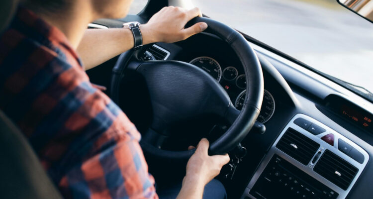 ¿Qué coberturas podrían excluirse de un seguro automotriz?