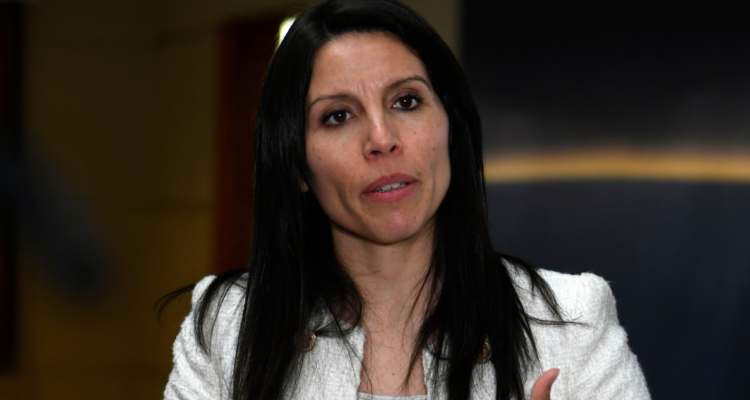 Imagen de la senadora María José Gatica por posibles sanciones de RN