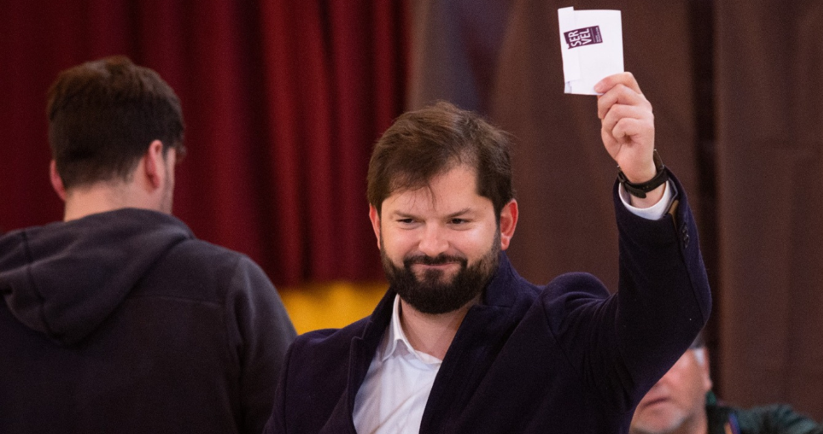 Presidente Boric viajará esta noche a Punta Arenas para participar en elecciones de este fin de semana