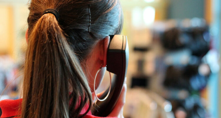 La Comisión de Economía del Senado analizará proyecto para poner fin definitivo a las llamadas spam