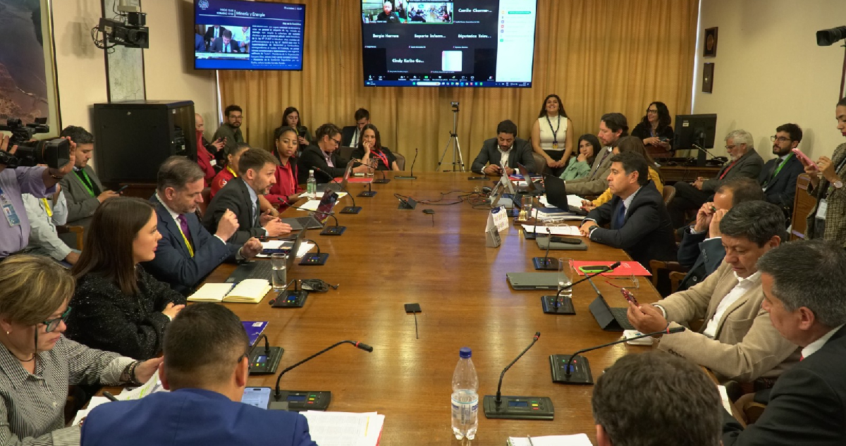 Comisión aprueba en general ampliación del subsidio eléctrico: llegaría al 40% más vulnerable del RSH