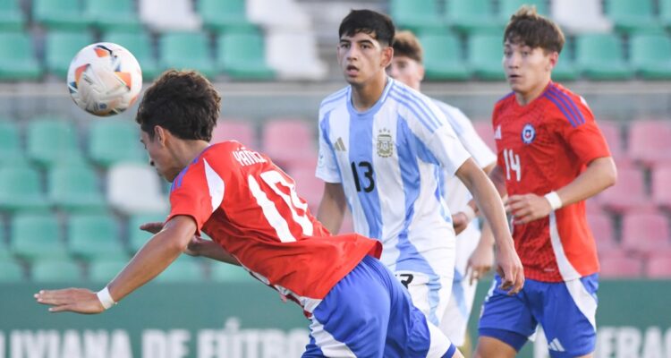 La Roja cayó con Argentina en el Sudamericano Sub 15.