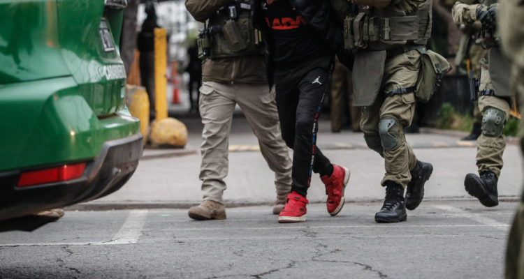 Detienen a tres personas por secuestro