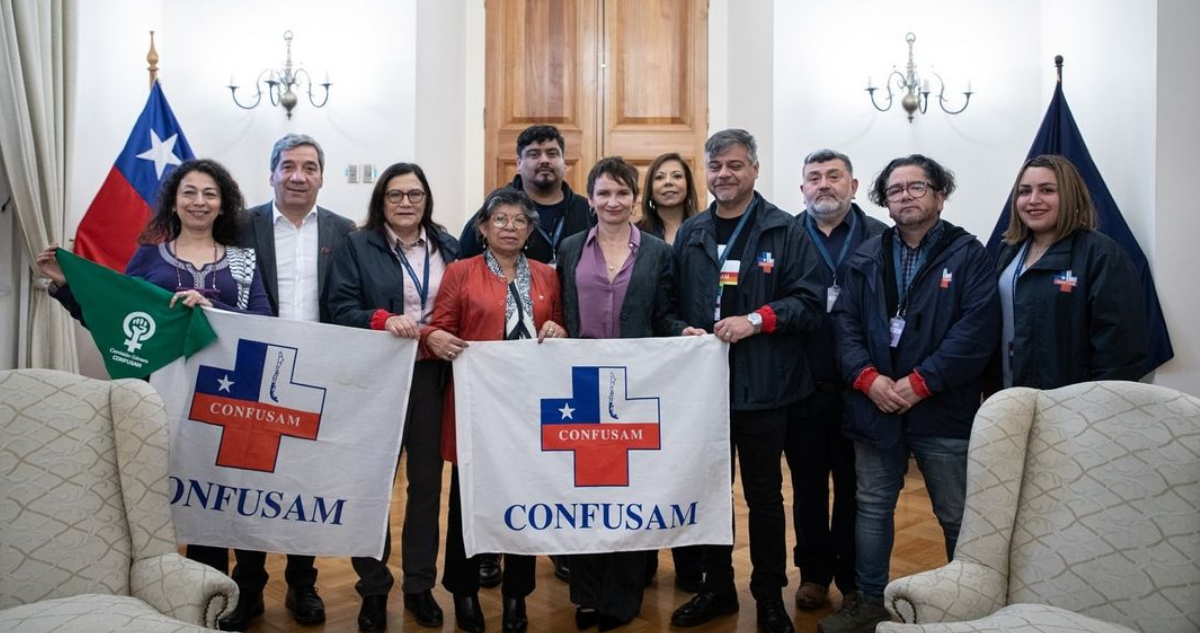 Tohá se reúne con Confusam y adelanta medidas para abordar seguridad en centros de salud