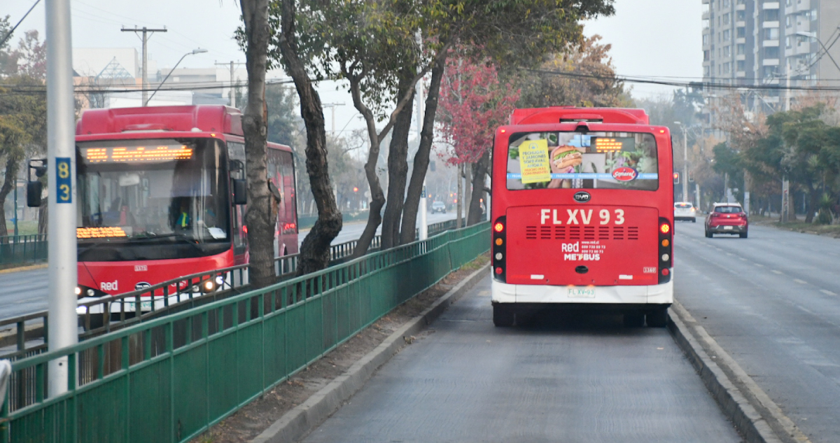 Transporte para elecciones 2024 en la RM: apertura adelantada del Metro y refuerzo de buses RED