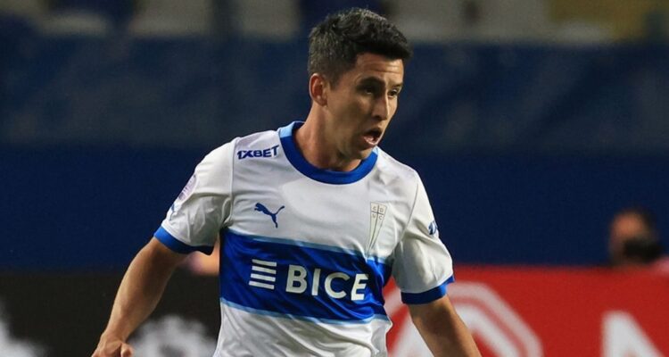 Joaquín Torres dejó de ser jugador de Universidad Católica.