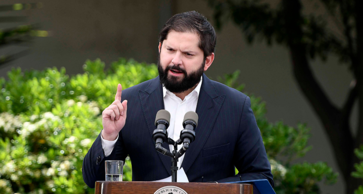 “Yo le creo”: Presidente Boric considera verosímil denuncia de violación contra Monsalve