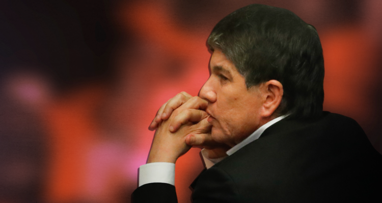 Manuel Monsalve durante la audiencia en al que fue formalizado por violación y abuso sexual.