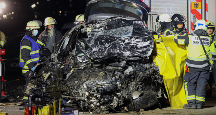 Alta velocidad y un viaje sin retorno: el accidente que le costó la vida a familia en Puente Llacolén