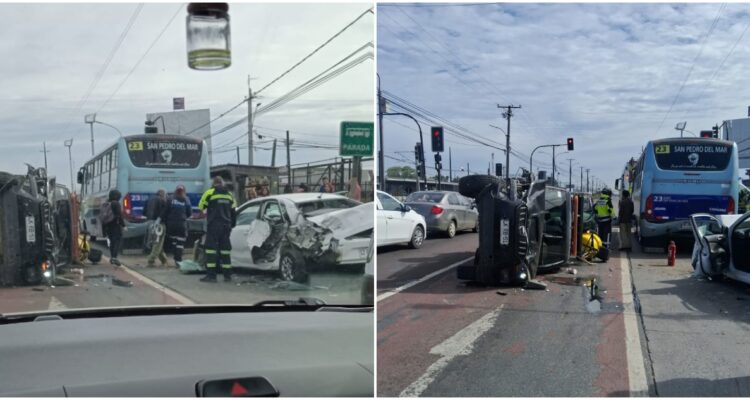 Dos lesionados deja colisión que involucró a una micro y dos vehículos en San Pedro de la Paz