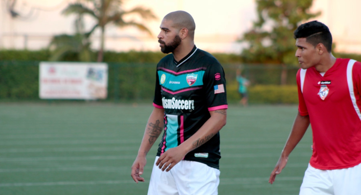 Adriano en el Miami United