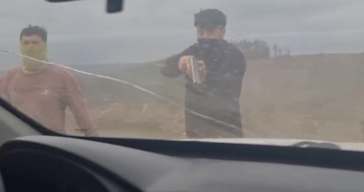 Tres hombres amenazan de muerte con escopetas a los guardias de un predio de Forestal Arauco