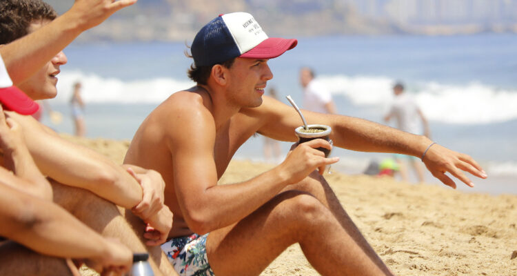 Lideran argentinos: Gobierno reporta alza de más de 38% de turistas extranjeros que han visitado Chile