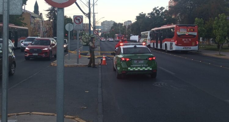 Hombre muere atropellado frente a hospital en San Miguel: responsable se dio a la fuga