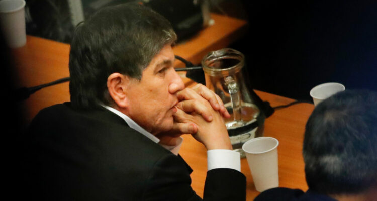 Fiscalía y querellante valoran la prisión para Manuel Monsalve al acreditarse violación y abuso sexual