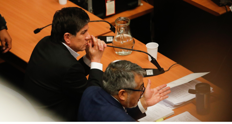 Juez deja en receso formalización de Monsalve hasta el martes: quedará detenido en una unidad policial