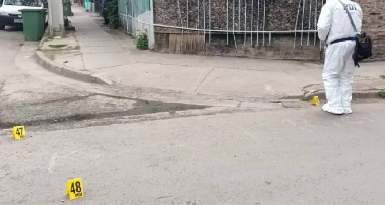 Hombre resulta baleado en plena vía pública de Talcahuano: mantenía antecedentes policiales