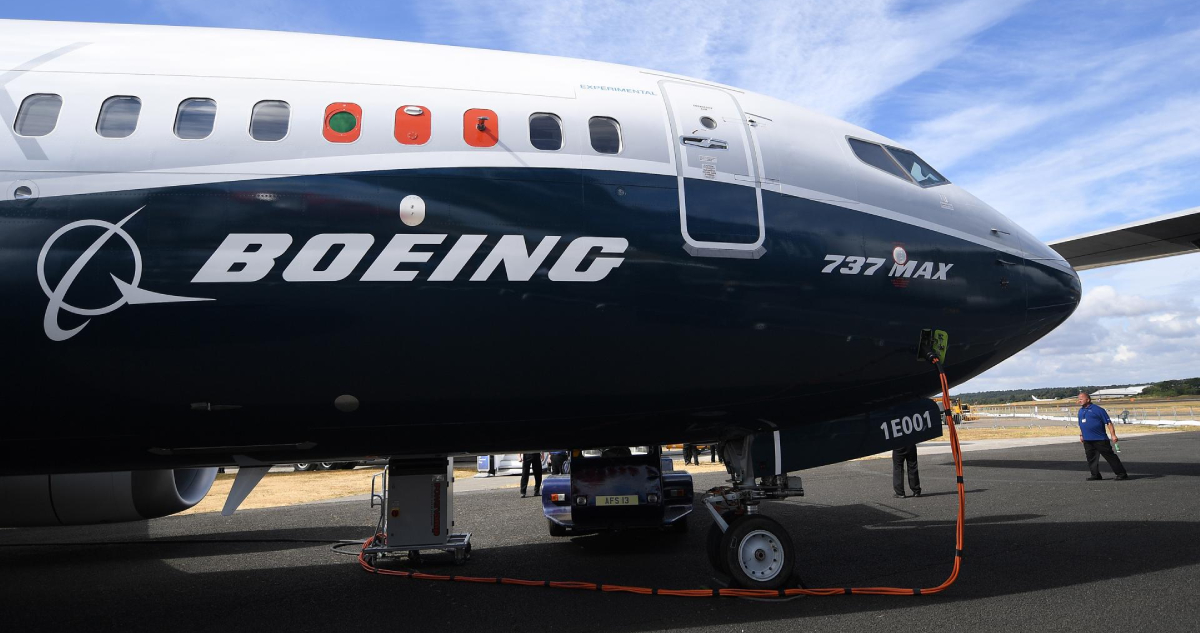 Se acaba la huelga de dos meses en Boeing: acuerdo incluye bono de US$12 mil y subida de salarios