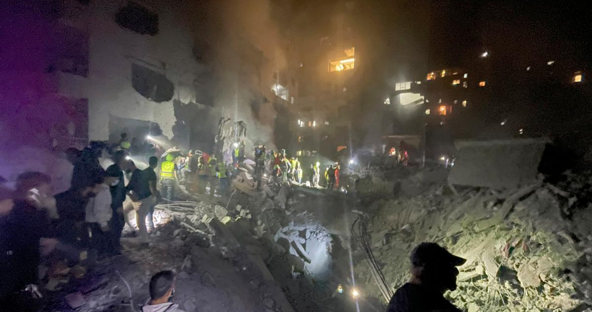 Bombardeos nocturnos de Israel causan destrucción en Beirut