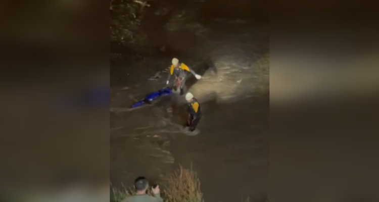 Encuentran un cadáver en el río Mapocho a la altura de Cerro Navia