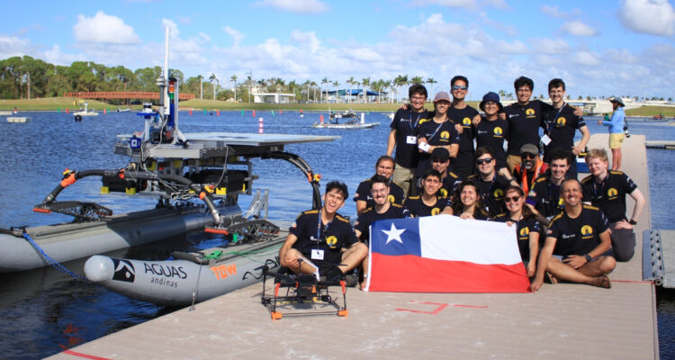 Equipo chileno ‘Caleuche’ en la “Fórmula 1” de robots marinos