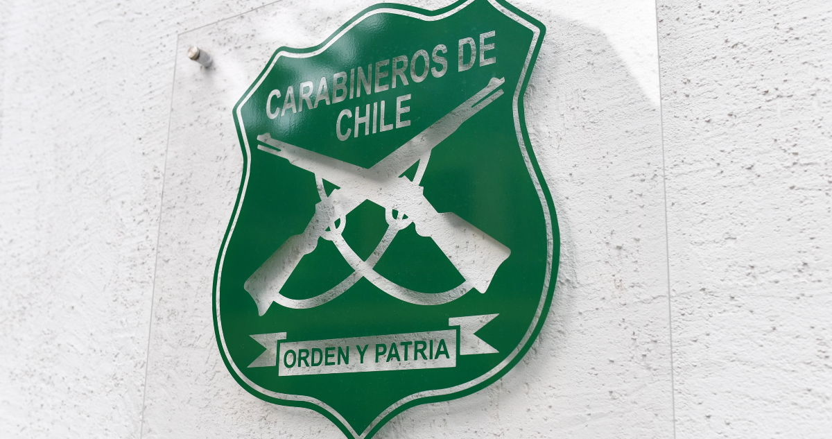 Carabineros anuncia medidas administrativas por escolta presidencial que recibió cervezas de regalo