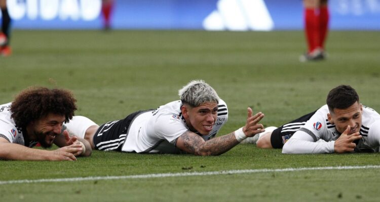 Carlos Palacios arremete contra Cobreloa y la U