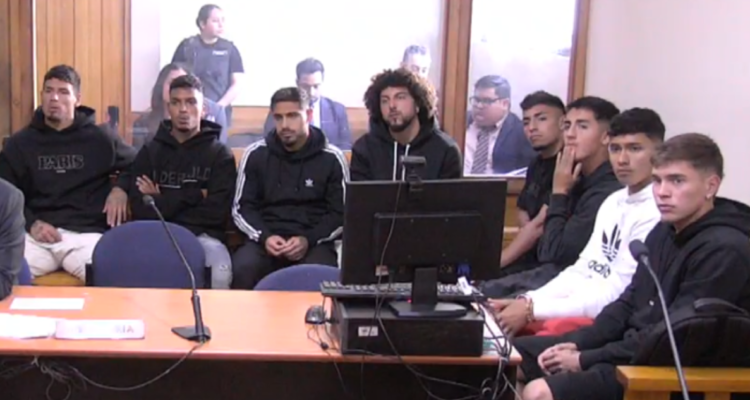Caso Licencias: Jugadores de Colo-Colo deberán donar 1.250.000 en indumentaria a escuela de Nancagua