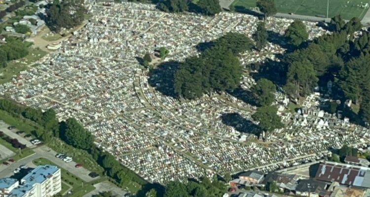 Amplían fecha para regularizar sepulturas en patio común de cementerio de Valdivia