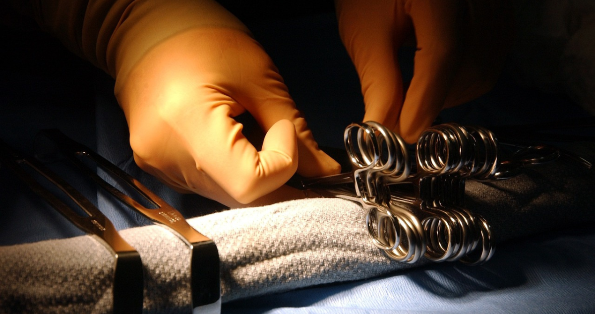 Ley que regula la cirugía estética en Chile