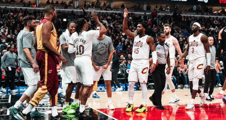 Cleveland Cavaliers invictos en la NBA