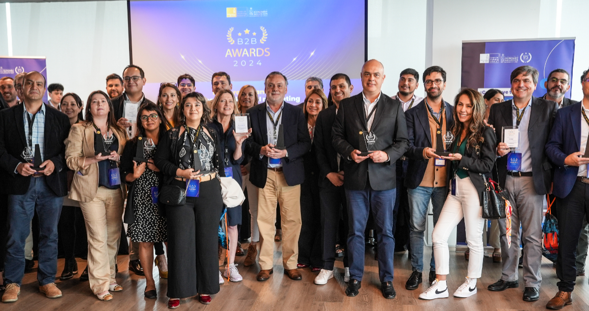 CMI de U. de Chile premió lo mejor del marketing B2B en Latinoamérica con ceremonia en Las Condes