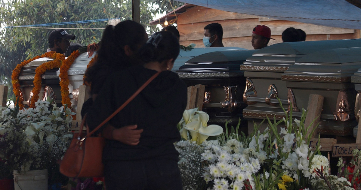 Funeral de comerciantes asesinados en México