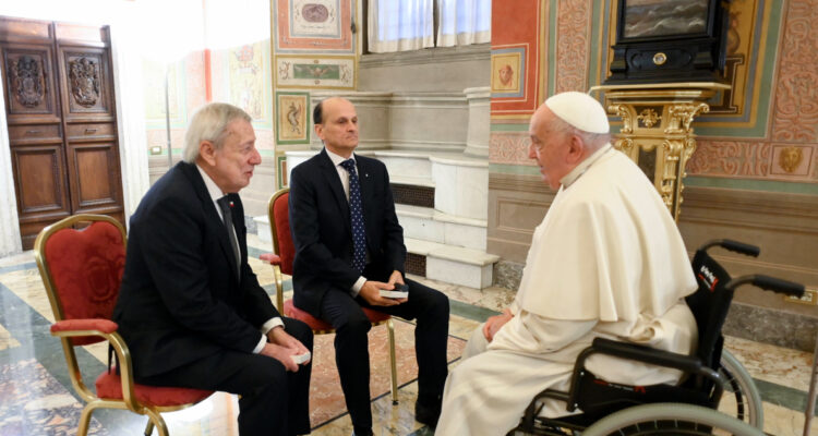 La Moneda se desliga de polémica tras deslucida conmemoración de los 40 años del tratado con Argentina