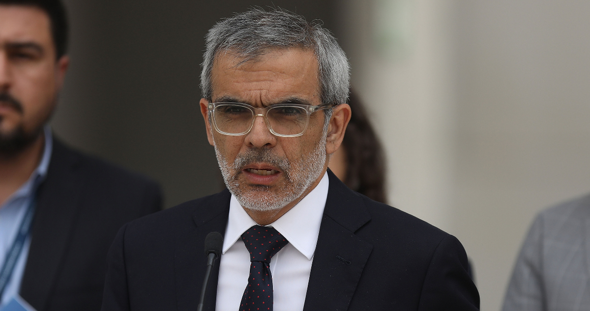 Cordero aclara salida de jefa de División Jurídica de Interior: “Es un tema de confianza política”