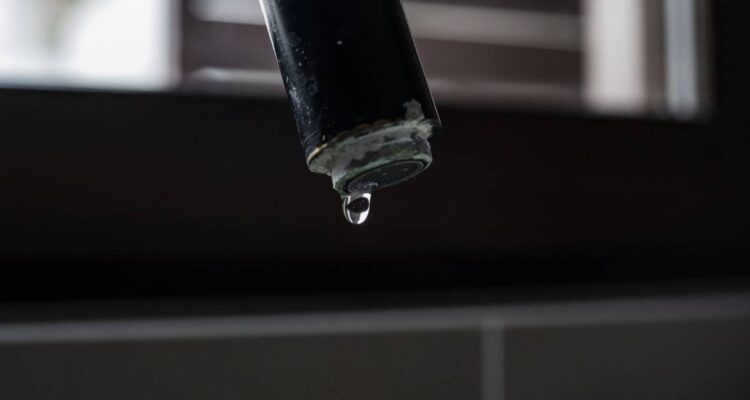 Anuncian corte de 15 horas en sector de la zona norte de la RM: revisa el mapa y detalles