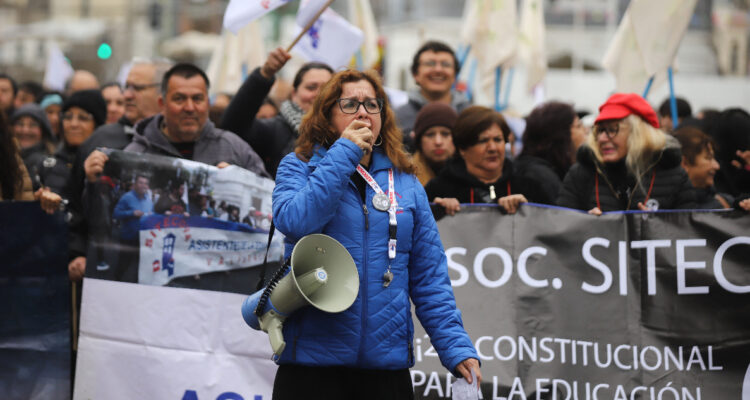 Crisis en Chile, columna de Orlando Sáenz, Hacia el Solucionismo