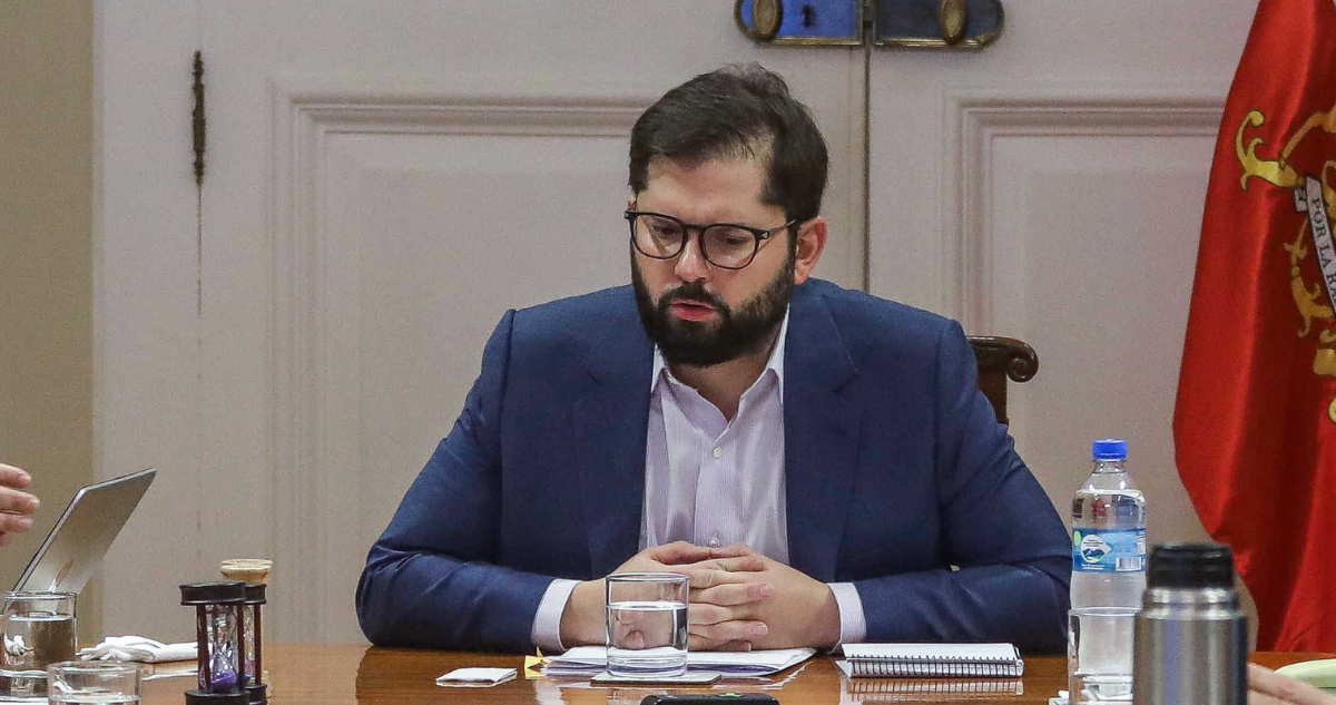 Cronología de la denuncia contra Boric: Comité Político se enteró antes de revelarse el caso Monsalve