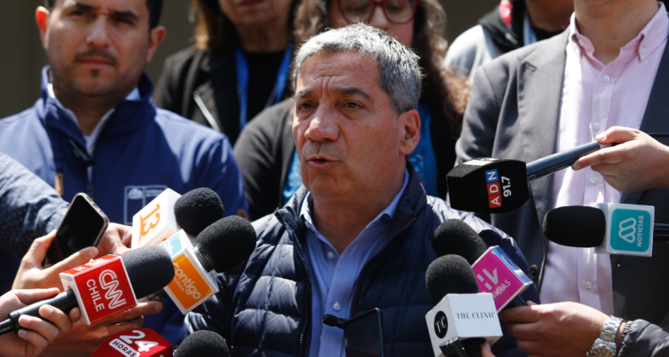 Delegado RM pide avanzar en legislación de funerales de alto riesgo: “No es validar la cultura narco”