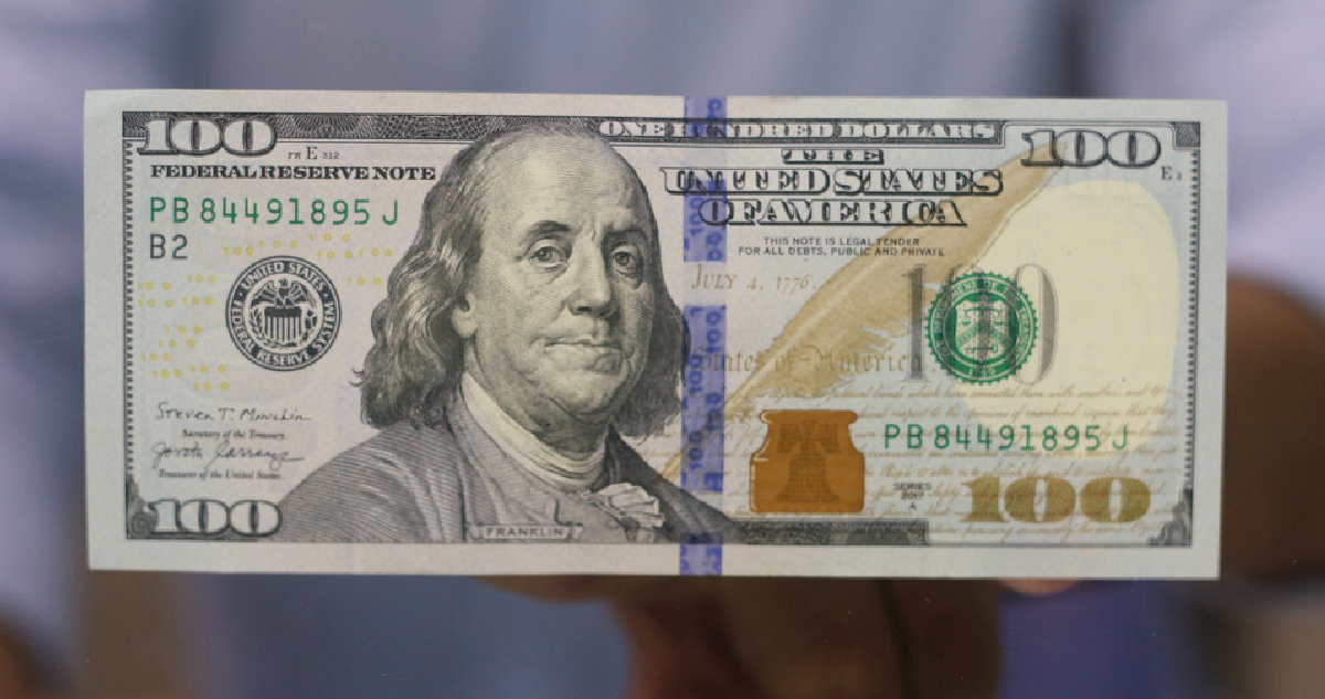 Tras una semana marcada por la volatilidad: el dólar vuelve a apreciarse y toca los $960