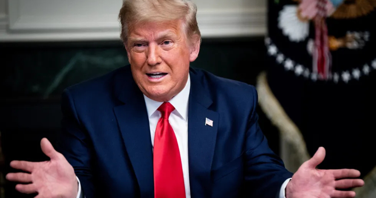 Nueva victoria judicial para Donald Trump: jueza cierra el caso en su contra por asalto al Capitolio