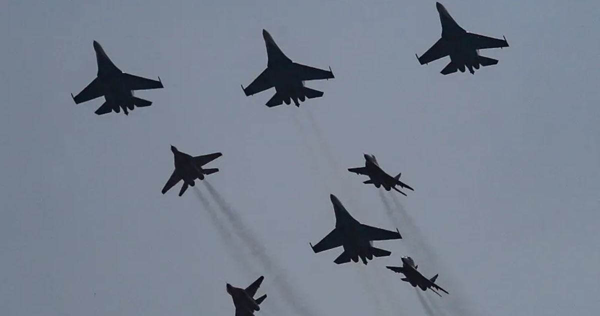 China y Rusia realizan ejercicios en espacio aéreo relevante sobre el mar de Japón
