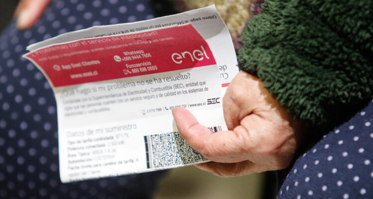 Subsidio Eléctrico: Comisión rechazó “Bolsa Pyme” y beneficio para quienes no están al día con el pago