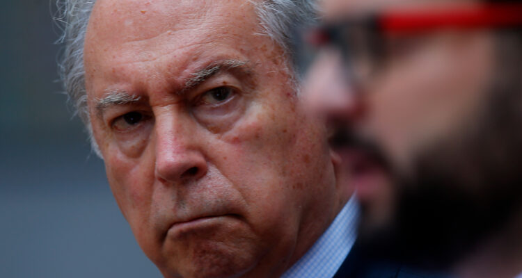 Embajador Juan Gabriel Valdés llama a la calma sobre la Visa Waiver tras triunfo de Donald Trump