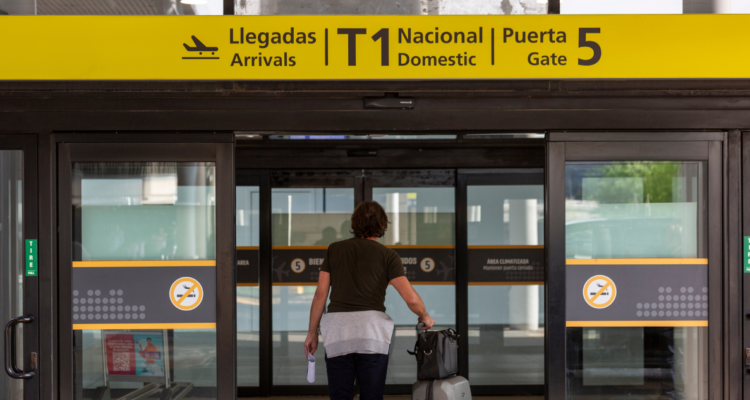 Expectación ante posible “relentización indefinida” por parte de trabajadores de DGAC en aeropuertos